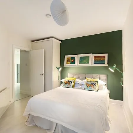 Relax And Rest In Rathlin Hall, Dublin 15 Feevaghmore
